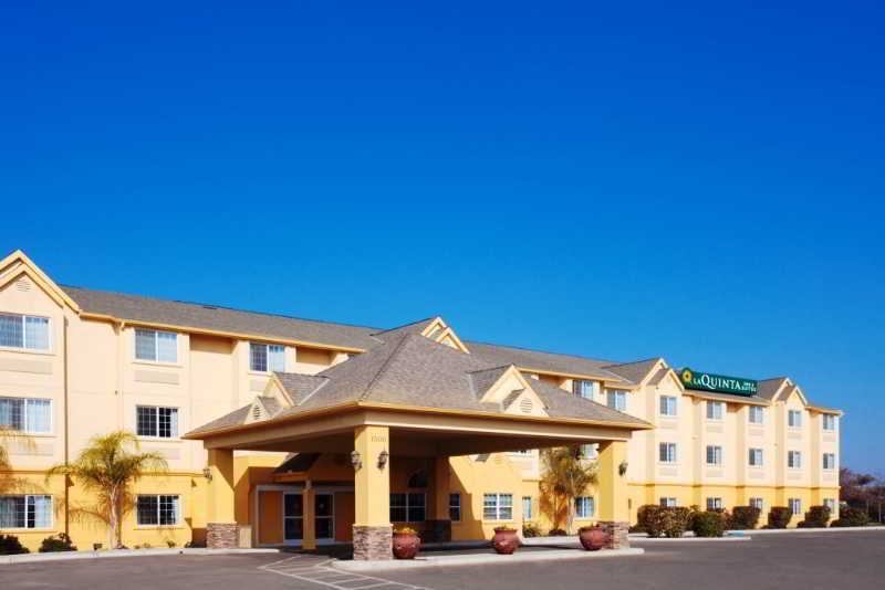 La Quinta By Wyndham Tulare Hotel Buitenkant foto